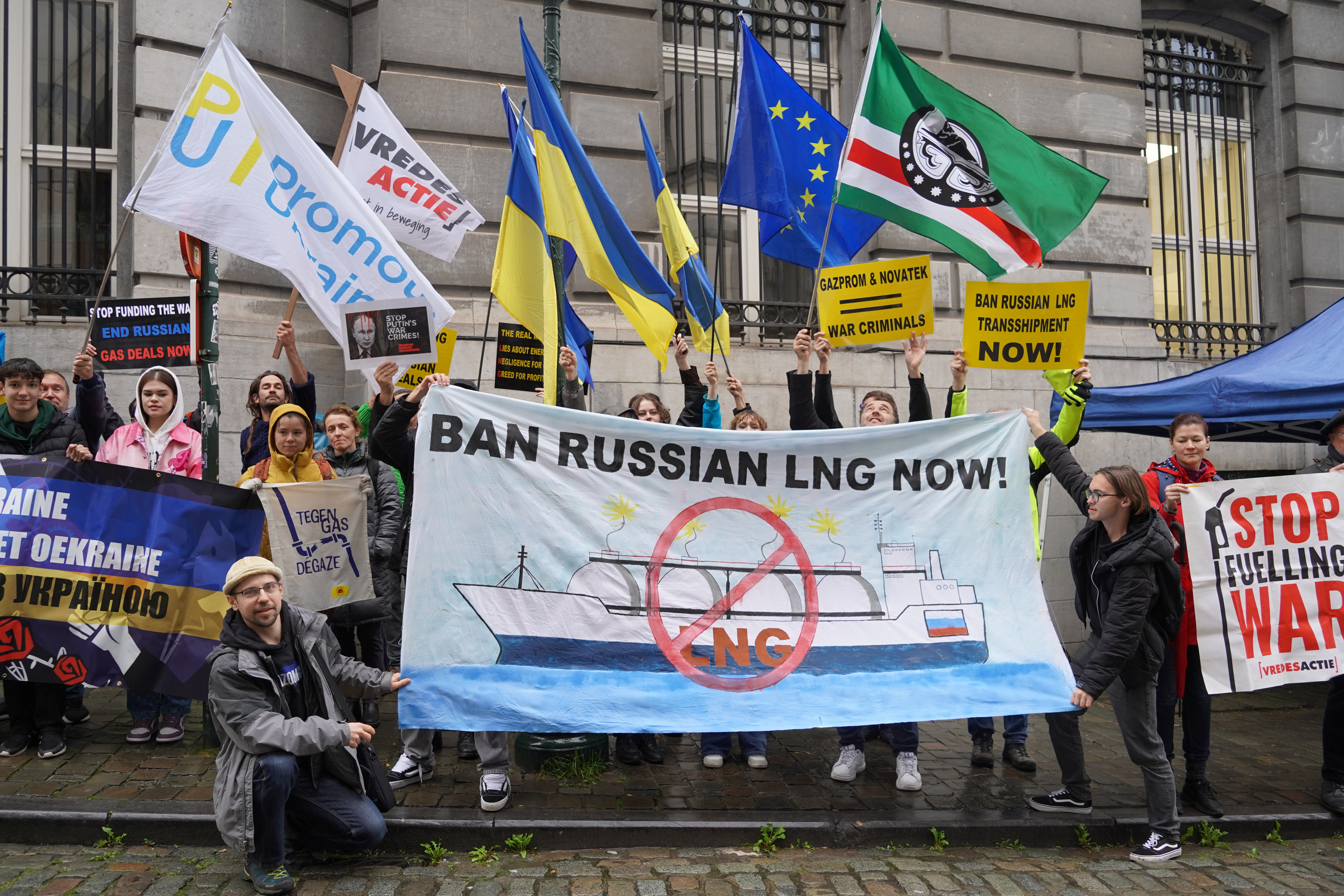 Stop Russian LNG